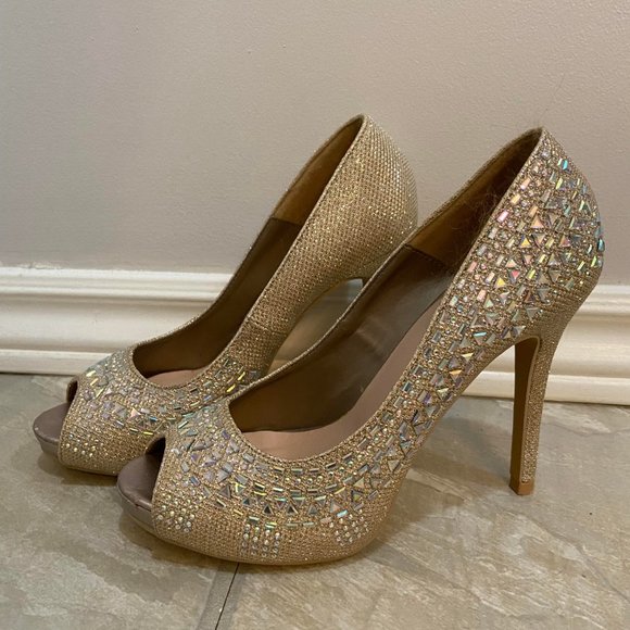Open Toe High Heels, size 8 - Picture 2 of 2